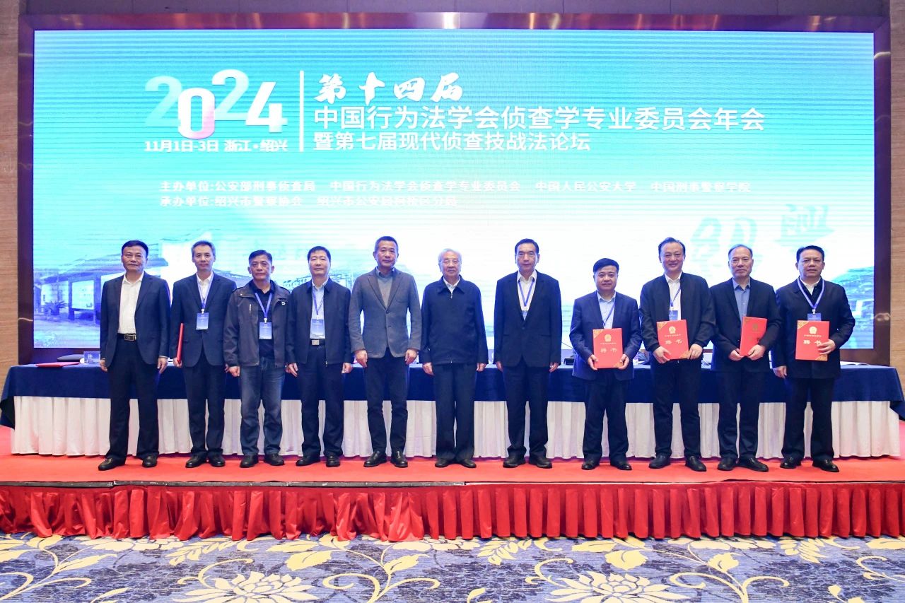 cad10eeb073df307ce5bc746d2a600f6.jpg